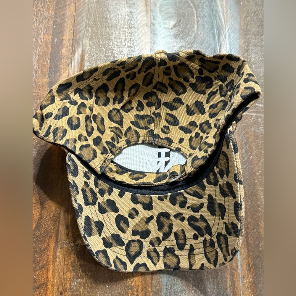 Leopard NY Baseball‎ Cap - Picture 2 of 3